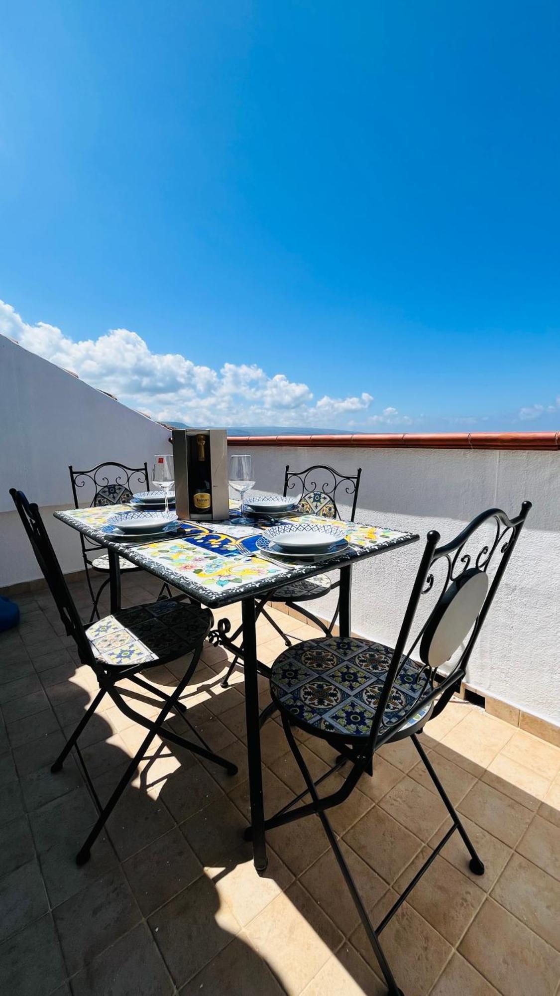 Apartment Casa Beatrice Пиццо Экстерьер фото